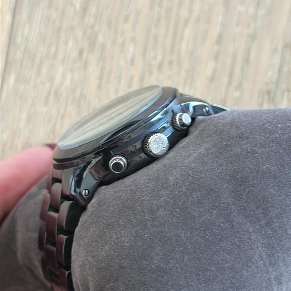 Michael Kors Runway Black Ceramic Dial Black Steel Strap Watch - MK5162 - Picture 6 of 13